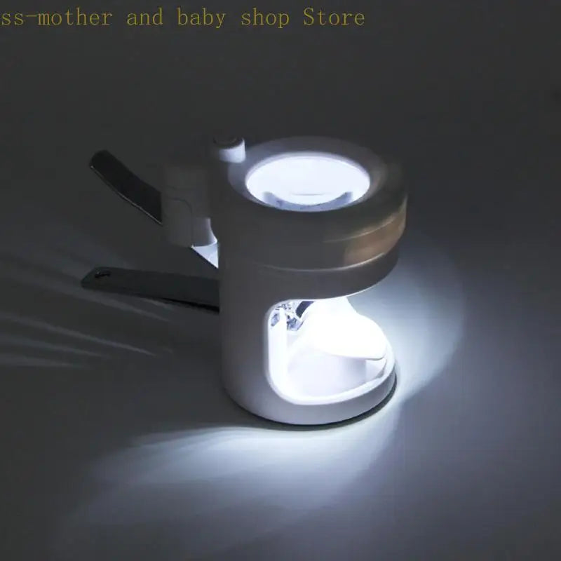 Magnifying Nail Cutter With LED Light